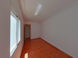 Piso en C/ Pedro Cabanes 11