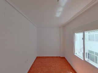 Piso en C/ Pedro Cabanes 13