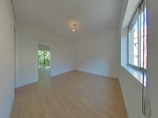 Piso en C/ Víctor Moya - Valencia - 19