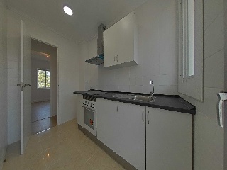 Piso en C/ Víctor Moya - Valencia - 25