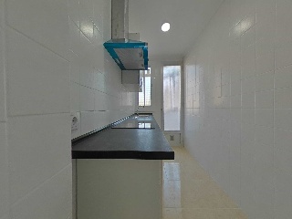 Piso en C/ Víctor Moya - Valencia - 27