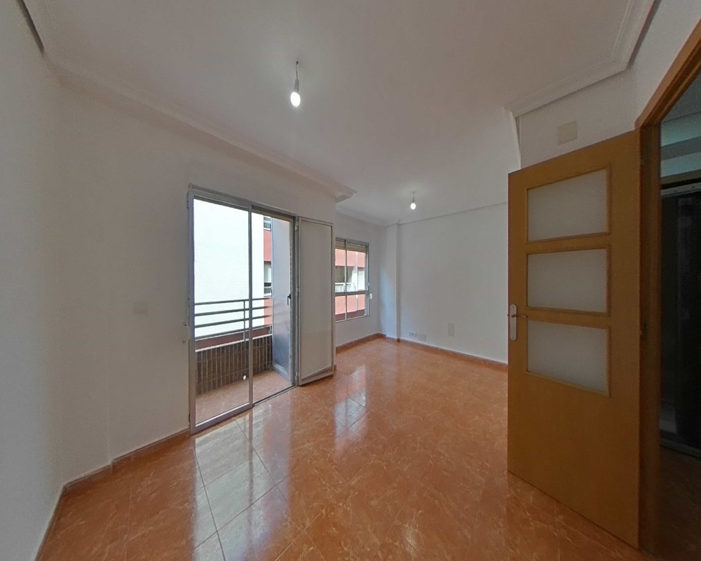 Piso en C/ Murcia, Alicante