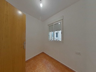 Piso en C/ Murcia, Alicante 5