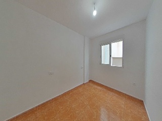 Piso en C/ Murcia, Alicante 11