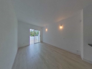 Planta baja en Av Arquitecto Gómez Cuesta 3