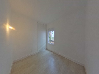 Planta baja en Av Arquitecto Gómez Cuesta 13