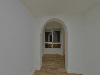 Piso en C/ Valmojado, Madrid  5