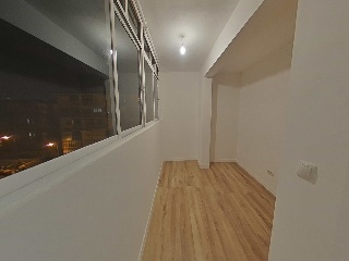 Piso en C/ Valmojado, Madrid  20