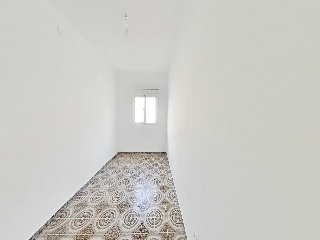 Piso en Avda Miraflores 13