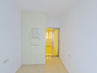 Vivienda en C/ Granados - Res Universo -  17