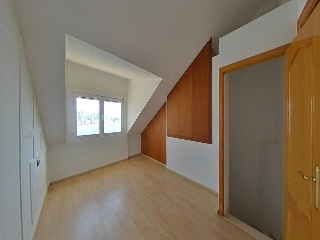Vivienda en C/ Luarca 13