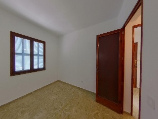 Piso en C/ Almendro 4