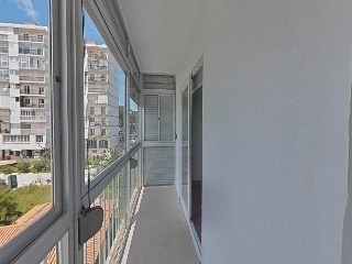 Apartamento en C/ Alhamar 13