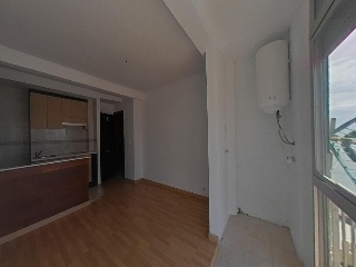 Apartamento en C/ Alhamar 17
