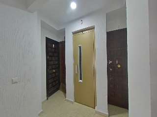 Apartamento en C/ Alhamar 26