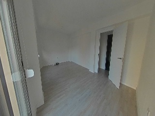 Piso en C/ La Yesa, Valencia 4