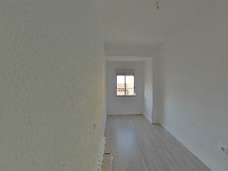 Piso en C/ La Yesa, Valencia 10