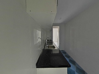 Piso en C/ La Yesa, Valencia 16