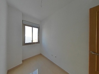 Piso y plaza de garaje en C/ Garbinet - Alicante - 12