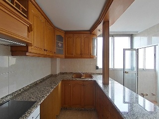 Piso en C/ Escultor Andreu Alfaro 18
