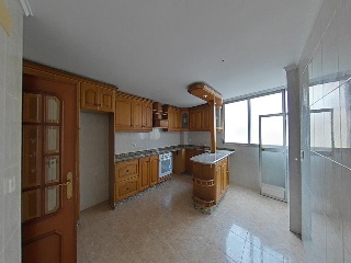 Piso en C/ Escultor Andreu Alfaro 19