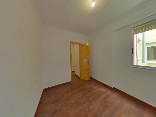 Piso en C/ Marqués del Turia 12