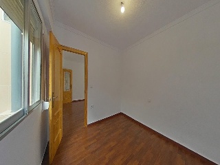 Piso en C/ Marqués del Turia 19