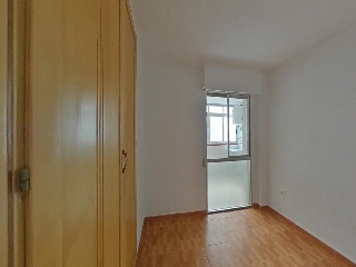 Piso en Av Pintor Baeza 16