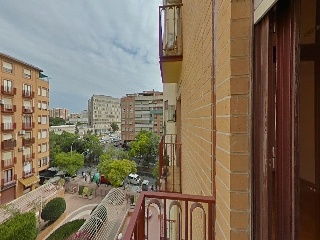 Piso en Av Pintor Baeza 33