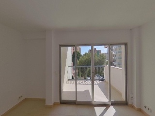Vivienda en Av París, Benidorm (Alicante) 3