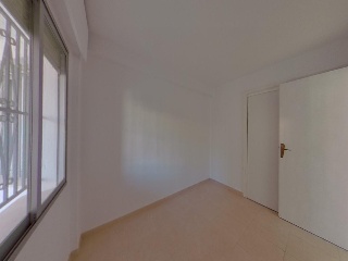 Vivienda en Av París, Benidorm (Alicante) 12