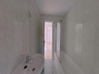 Vivienda en Av París, Benidorm (Alicante) 29