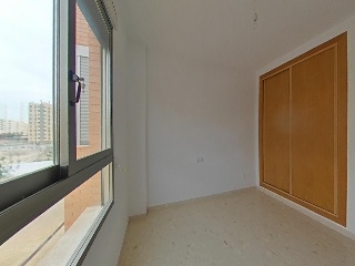 Vivienda en Avenida Ansaldo 8