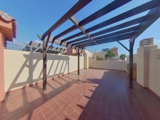 Vivienda en Urb Paraíso Riviera  28