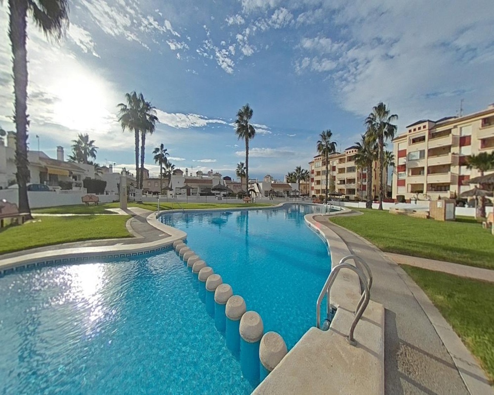 Vivienda en Urb Flamenca Beach