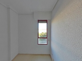 Vivienda en Avenida Doctor Jiménez Díaz 16