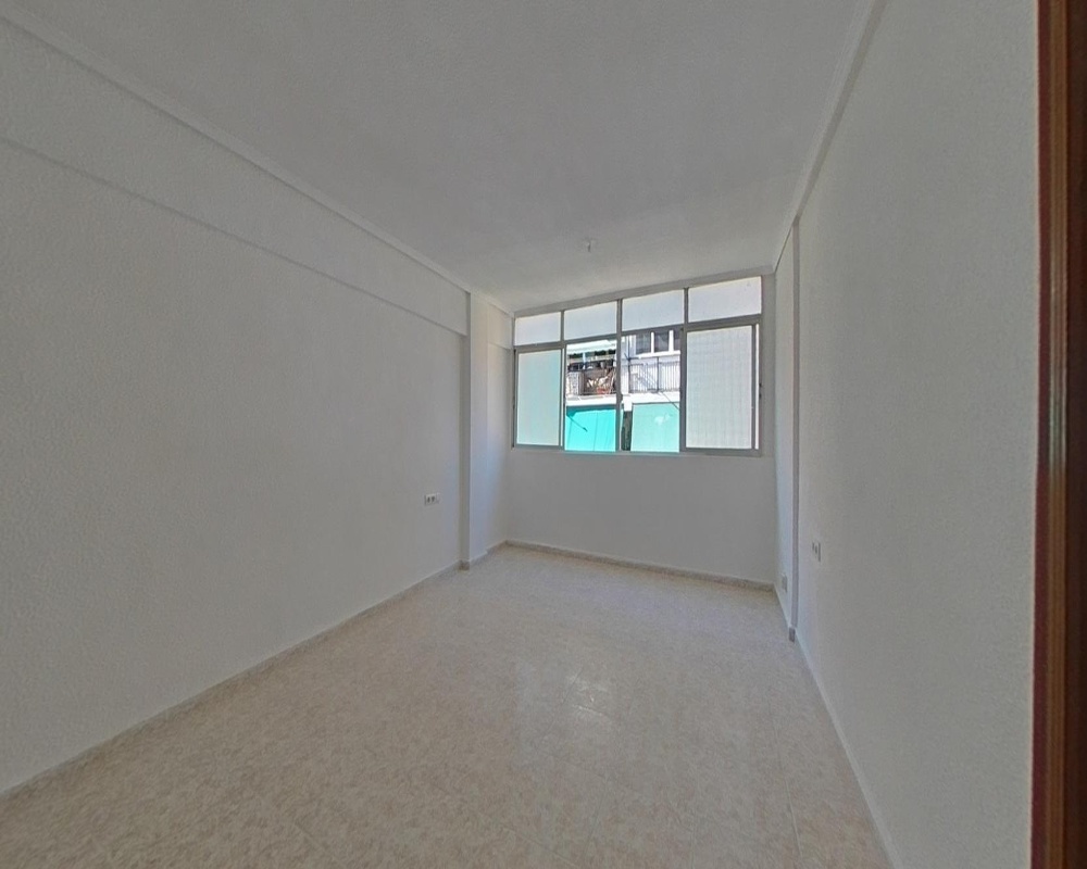 Vivienda en C/ Poeta Sansano