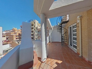 Vivienda en C/ Cabo San Martín 28