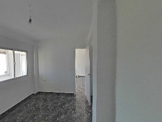 Piso en C/ Cortijo de Echarte 9
