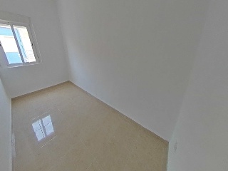 Piso en C/ Profesores Hermanos Muñoz, Alicante 12