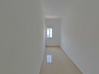 Piso en C/ Profesores Hermanos Muñoz, Alicante 13