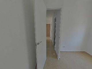 Piso en C/ Profesores Hermanos Muñoz, Alicante 20