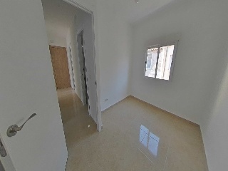 Piso en C/ Profesores Hermanos Muñoz, Alicante 21