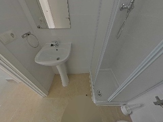 Piso en C/ Profesores Hermanos Muñoz, Alicante 29