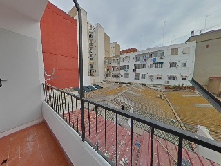 Piso en C/ Virgen de los Desamparados 28