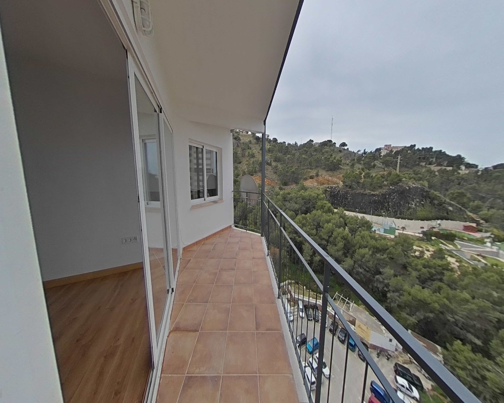 Piso en Av Montecarlo