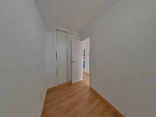 Piso en Av Montecarlo 10