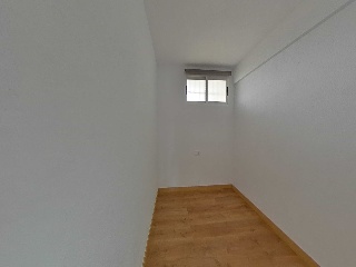 Piso en Av Montecarlo 15