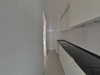 Piso en Av Montecarlo 19