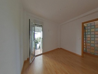 Piso en C/ Comandante Morales León - Sevilla - 15